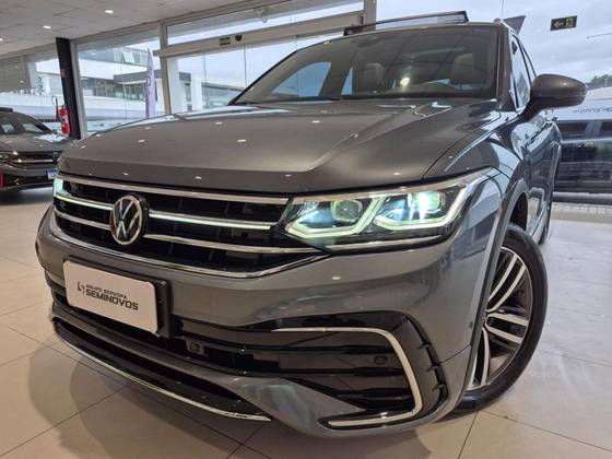 VOLKSWAGEN TIGUAN 2.0 300 TSI GASOLINA ALLSPACE R-LINE AUTOMÁTICO VOLKSWAGEN TIGUAN 2.0 300 TSI GASOLINA ALLSPACE R-LINE AUTOMÁTICO
